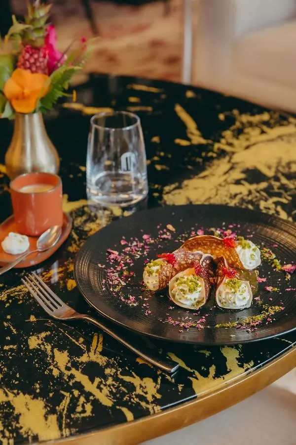 Hotel Longemalle Geneva