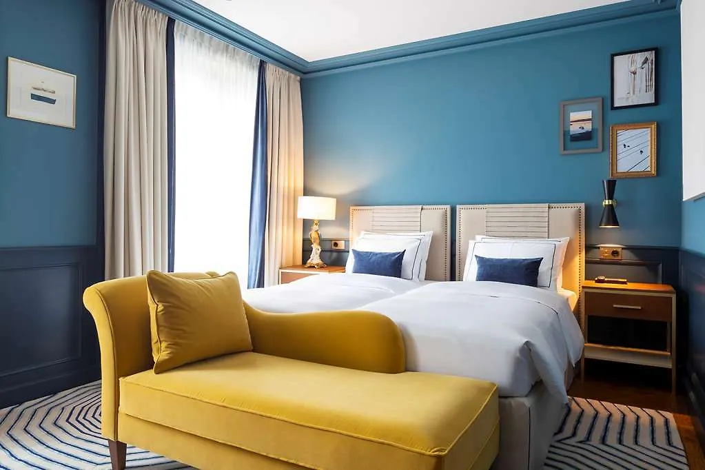 Hotel Longemalle Geneva